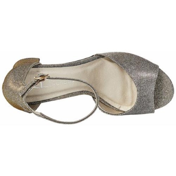 CL by Chinese Laundry Janeli Fabric Peep Toe 6.5 - Picture 12 of 13